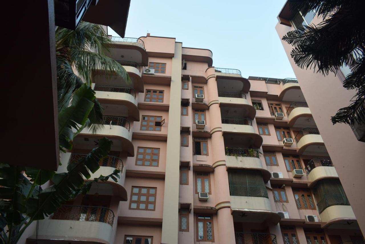 River Breeze Home A Comfort Stay Guwahati Ngoại thất bức ảnh